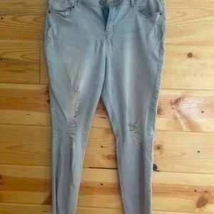 Old navy rockstar size 14 jeans